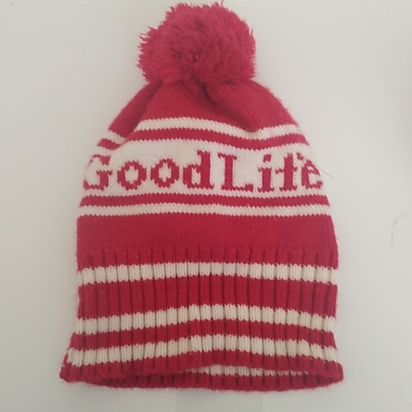 GoodLife Fitness a warm knitted hat - Picture 2 of 8